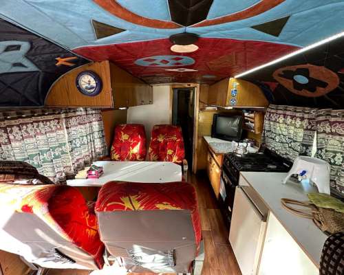 Motorhome Mercedes Benz 6 Personas. Motor 1518 Caja de 6ta