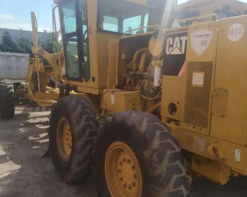 Excavadora Caterpillar 140h Usada