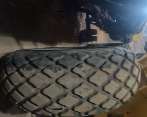 Tolva Autodescargable Ombu CVR 22 CAP 22 TN/ 27500 LT Usada