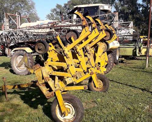 Escardillo Agrometal de 10 Surcos a 70 cm Hidraulico