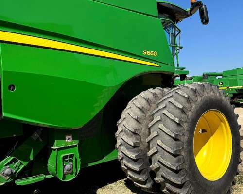 John Deere S660 2012