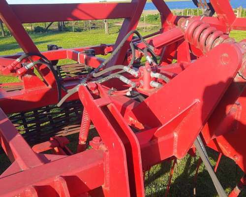 Culminador de Labranza 7 Mts. Marca Acepla. muy Buen Estado