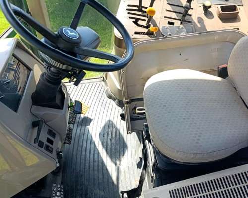 Tractor John Deere 7515