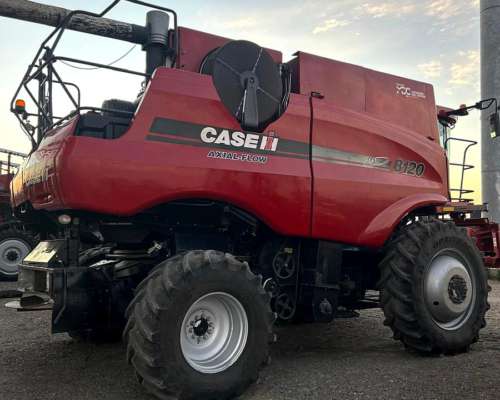 Cosechadora Case IH 8120 4X4 Dual Piloto - año 2013