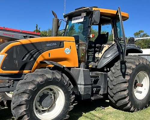 Tractor Marca Valtra BT 170
