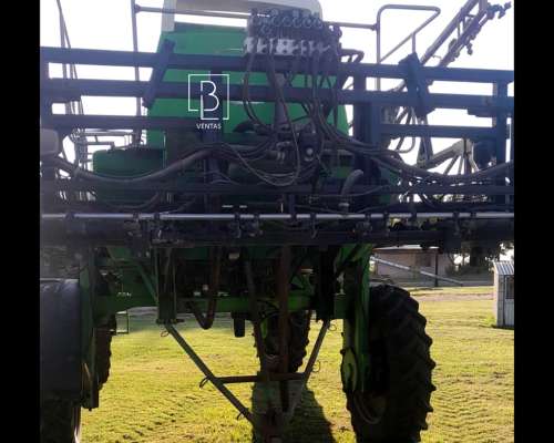 Pulverizadora Metalfor Multiple 3200.