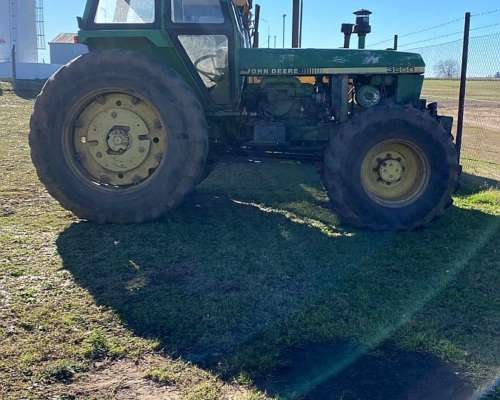 Tractor John Deere 3550