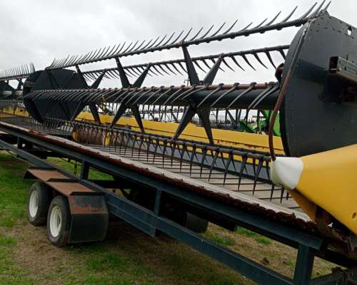 Cosechadora New Holland CR 9080. Mod 2014