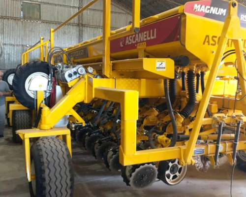 Sembradora Ascanelli RS 4000 Grano Grueso 20 Surcos a 52 cm