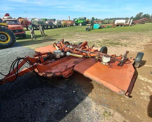 Desmalezadora Articulada Yomel de 4.50 Mts de Ancho de Labor