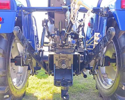 Tractor Lovol 28 HP - 4X4 - 0 km