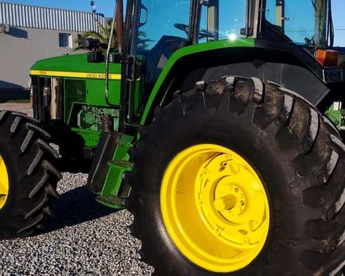 Tractor John Deere 6605