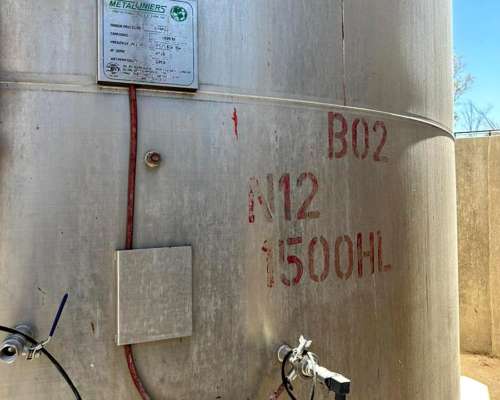 Se Venden 5 Silos de 150.000 Lts de Acero Inox
