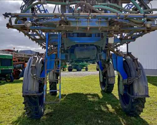 Pulverizadora Khun Modelo Stronger 3030 año 2014