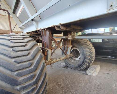 Fertilizadora Syra F12T/36 2010 Alto Despeje