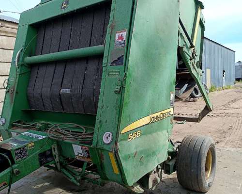 Rotoenfardadora Jhon Deere 588