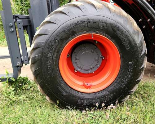 Elevador Articulado 4X4 Hanomag E100/4 II Alta Flotación