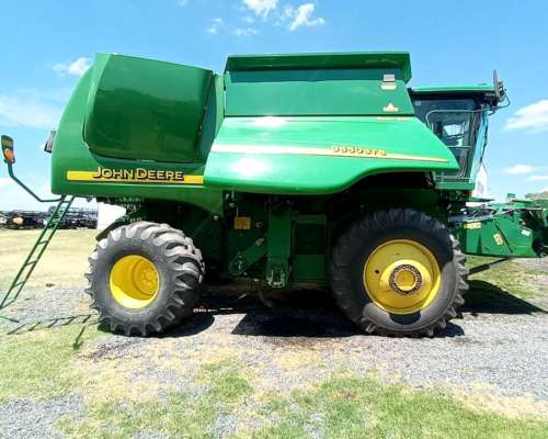 John Deere S670, con Draper de 40pies