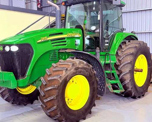 Tractor John Deere 7815 año 2008