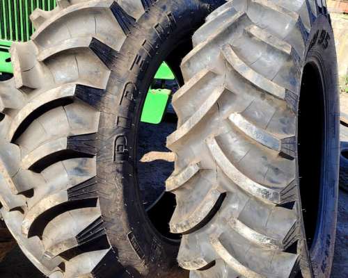 Cubiertas Nuevas Pirelli 18-4-38 TM 95 de 10 Telas Agricolas