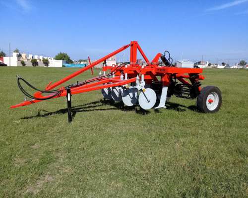 Descompactador de Suelos Secman M-2500