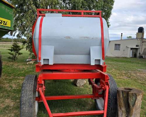 Tanque de GAS OIL Conese de 6.000 Lts