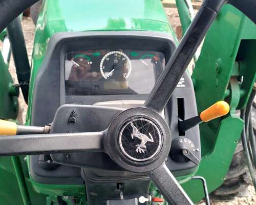 John Deere 5090e D Paton. año 2017. 3 Pts. Pala OM.