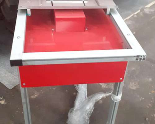 Sembradora de Bandejas Mosa SEM 100