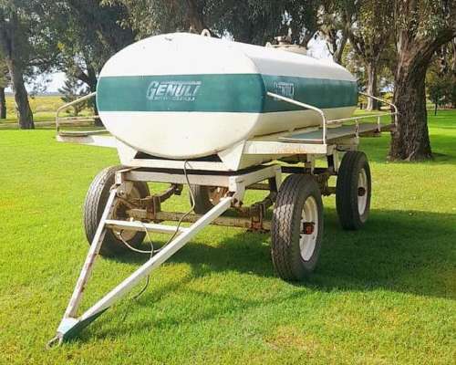 Cisterna Gentili 2.000 Litros sin Bomba.