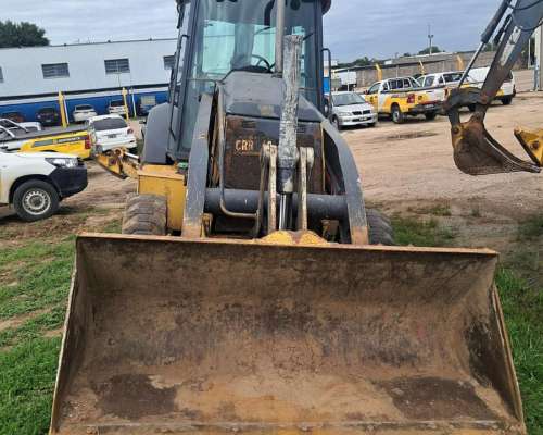 Retroexcavadora John Deere 310k