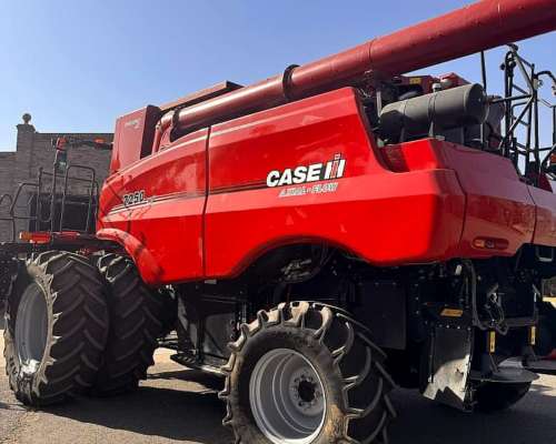 Cosechadora Case IH 7250 Automation, año 2023, Draper 45