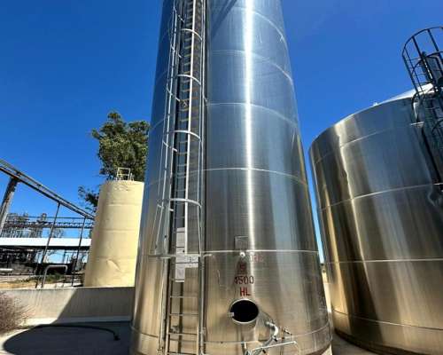 Se Venden 5 Silos de 150.000 Lts de Acero Inox