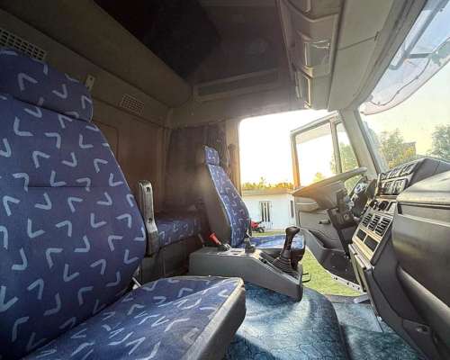 Iveco Cursor 330 2013