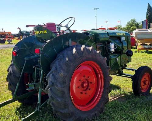 Tractor Deutz A40 con Levante de 3 Puntos