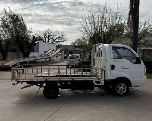 Kia K 2500 Cabina Simple Diesel con A. AC. año 2008