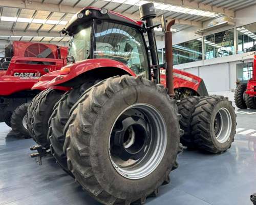 Case IH Magnum 340 - año 2016
