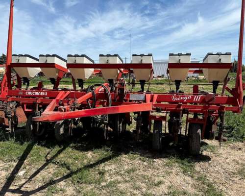 Sembradora Crucianelli Gringa III de 7 a 70