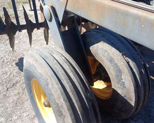 Rastra de Disco Erca 56 Platos con Salida Hidrauilca Tras.