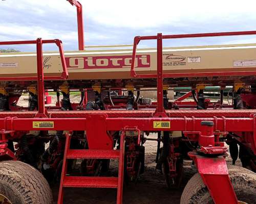 Giorgi Precisa 8000, 26 a 52, año 2010