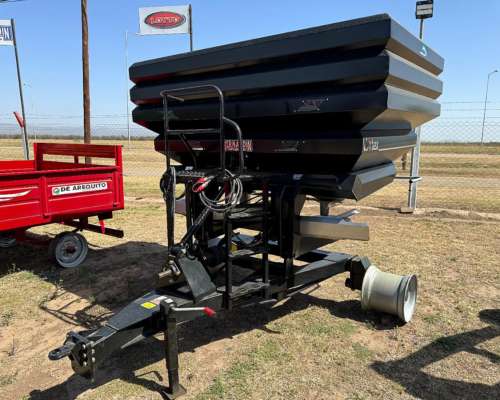 Fertilizadora Bernardin Vortex 3000lts 36mts Disponible