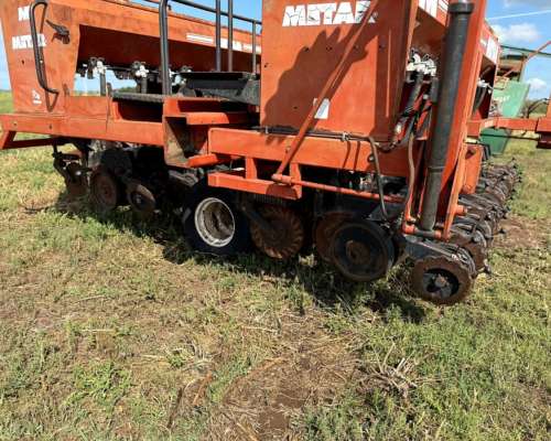 Sembradora Metar 4200 Usada