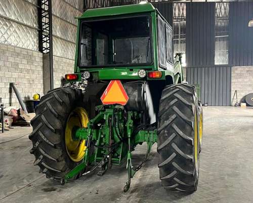 Tractor John Deere 5403 con Pala Frontal Omar Martin Om500f