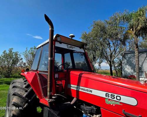 Tractor Massey Fergusson 650 de Primera Mano con Piloto