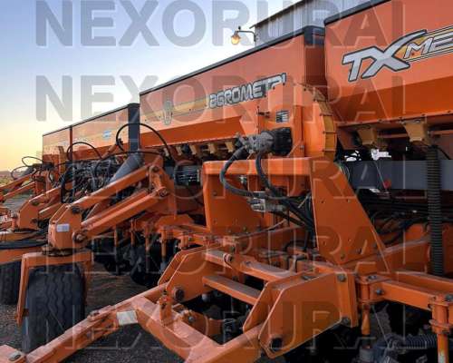 Agrometal 33/35 Neumatica Click y Variable en Siembra y Fert