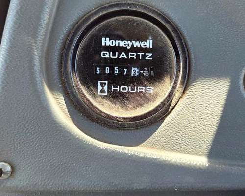 Tractor Pauny 250 EVO 2016 con 5.500 Hs - Disponible - TS AS