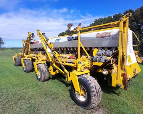 Ascanelli RS Magnum 3000 de 16 S a 52. año 2008.