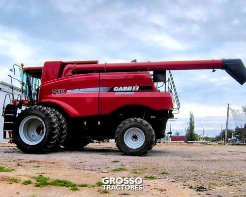 Cosechadora Case 7130, Draper 35 Pies, 1.400 Horas, 2016