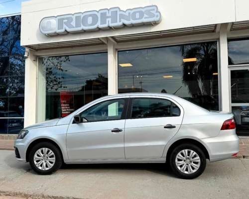 Vw Voyage 1.6 MSI Manual año 2017 Gris Plata. con 48.000km.