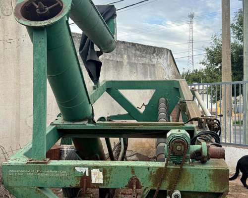 Extractor / Cargador de Grano Agromec 3000