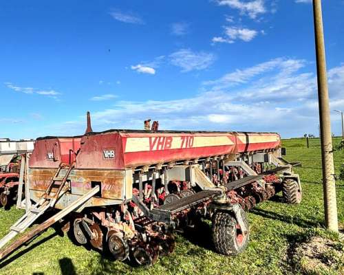 Sembradora VHB 710 37 a 17,5
